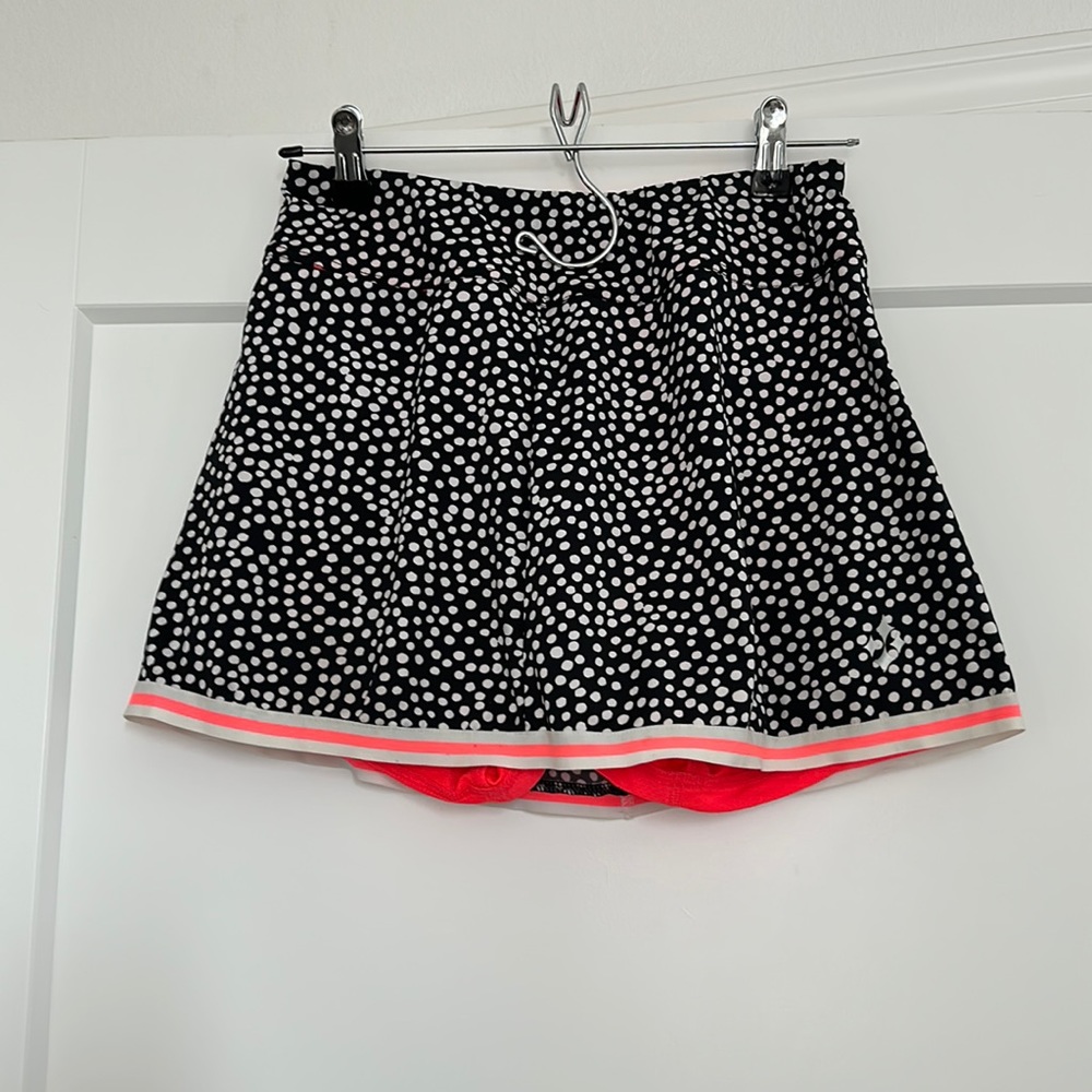Women’s JoFit tennis skirt XS!